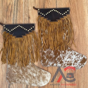 Meilleure vente en cuir véritable marron Cowboy arbre de Noël bas marron avec fourrure 16 "grand cuir de vachette bas personnalisés - Product Image 1