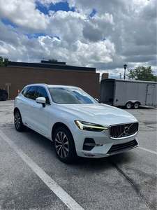 Seminuevo Clean 2023 Vol _ vo xc60 B5 Plus Sport Utility 4D - Product Image 2