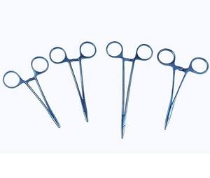 ที่จับเข็มผ่าตัดแบบแมนนวล ไทเทเนียม สำหรับศัลยกรรมกระดูก 4 แบบ พร้อมเข็มหนีบ - Product Image 1