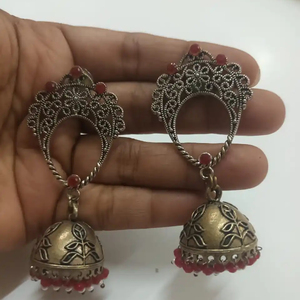 Style Antique indien Dangler Premium Qualité Ethnique Plaqué Or Multi Couleur Perle Cluster Goutte Boucle D'oreille Inspiré Bijoux De Mode - Product Image 1