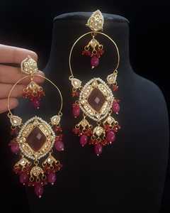 Boucles d'oreilles élégantes en perles de cuivre et de laiton vintage parfaites pour les fêtes de mariage Vêtements de fête disponibles en commandes personnalisées et en gros - Product Image 6