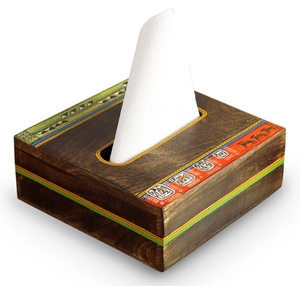 Servilletero Pintado a Mano con Tonos Maderosos Estilo Warli, Decoración Elegante para el Hogar, Diseño para Sala de Estar, Baño, Estilo Antiguo, Madera de Sheesham - Product Image 1