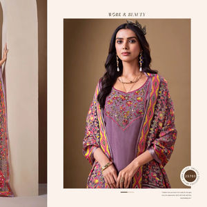 Brasso คอลเลกชัน2025สุดพิเศษชุดผ้าไหมโรมันพร้อมกระจก & เพชรทำงาน brasso Lace และ organza dupatta - Product Image 1