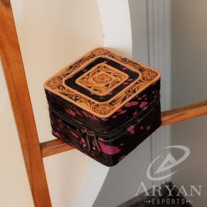 Boîte à bijoux occidentale en cuir repoussé à la main cheveux sur bijoux en cuir véritable métallique coffre-fort boîte à bijoux de haute qualité pour femmes - Product Image 1