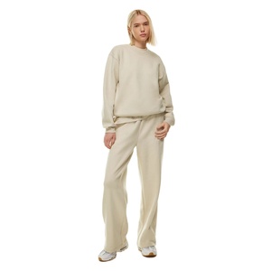 Pantalones de chándal acampanados de lana GSM 300 de Color Beige para mujer más vendidos con cintura elástica pantalones pesados para hombres y mujeres - Product Image 1