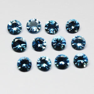 Piedra preciosa suelta de forma brillante redonda de calidad superior Original 100% aguamarina natural corte facetado piedra suelta precio por quilate - Product Image 3