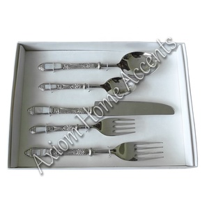 Axiom Home Accents Ensemble de couverts faits à la main en argent et noir Design élégant Cuillère à thé en acier inoxydable Cuillère à café pour une cuisine raffinée - Product Image 5