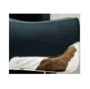 Tapis de selle noir occidental de qualité supérieure feutre laine mérinos patchs en cuir doublure polaire Protection du cheval couleurs assorties tailles disponibles - Product Image 3