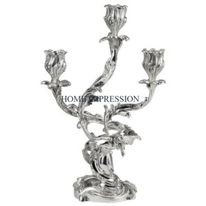 Leaf Designer Support en laiton en métal poli doré avec bougeoir en métal rond en verre clair Qualité supérieure Nouvelle arrivée Bougie - Product Image 6