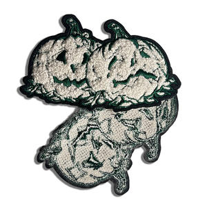 <span class=keywords><strong>Costume</strong></span> d'Halloween personnalisé avec des patchs brodés <span class=keywords><strong>en</strong></span> forme de citrouille - Product Image 3