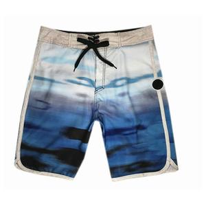 Short en polyester à sublimation en vrac pour hommes femmes et jeunes Short de sport avec logo personnalisé pour clubs de sport et événements - Product Image 3