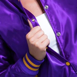 Chaqueta de Satén para Mujer, Ropa Exterior Premium Griega, Resistente al Agua, Cortavientos para Senderismo, Forro Acolchado de Dos Tonos, Abrigo Universitario - Product Image 4