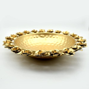 Calidad personalizada latón martillado Urli forma superior y tamaño Urli a bajo precio para la decoración del hogar - Product Image 1