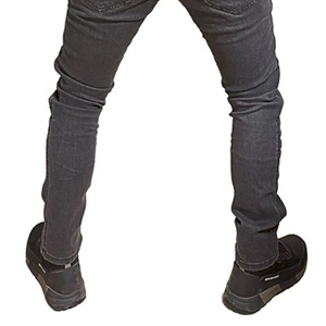 Conçues pour les motards sur route, ces pantalons de moto en textile incluent une résistance à l'abrasion et une protection CE niveau 1. - Product Image 6