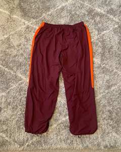 กางเกงวอร์มผ้าไนลอนลำลองสำหรับผู้ชายกางเกงกันลมทรงหลวมขนาดใหญ่ผลิตตามสั่งจากผู้ผลิต - Product Image 4