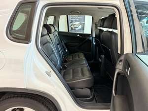 Volkswagen Tiguan 2.0TDI 2015 Económico con Volante a la Izquierda/Derecha - Product Image 6