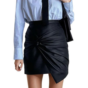 Faldas de Cuero Genuino de la Mejor Calidad para Mujer, Material Duradero, Textura Suave, Perfectas para Uso Femenino - Product Image 1