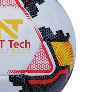 Pelota profesional de Next Tech cosida a mano con diseño personalizado y logotipo personalizado - Product Image 3