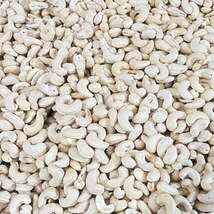 Noix de cajou Offre Spéciale Noix de cajou LWP Noix de cajou Emballage de noix de cajou Marque privée Emballage disponible Santigo - Product Image 1