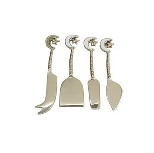 Juego de cuchillos de queso de metal de acero inoxidable dorado con mango de diseño de fregona Herramientas de queso atractivas - Product Image 6