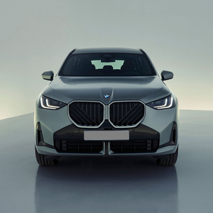 BMW X3 30i Night คุณภาพสูง 4 ที่นั่ง ซีดาน ขับเคลื่อน 4 ล้อ ดีเซล เกียร์อัตโนมัติ เบาะหนัง สีเข้ม ล้อแม็ก R18 พวงมาลัยซ้าย รถใหม่เอี่ยมสำหรับขาย - Product Image 3