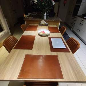 Tapete de Cuero de Estilo Moderno y de Alta Gama, Decoración para Mesa de Comedor para el Hogar y Restaurantes, Vajilla de Diseño de Lujo de la Mejor Calidad - Product Image 1