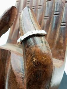 แหวนเพชรโซลิแทร์ VVS งานสั่งทำพิเศษ รับประกันความพึงพอใจ 100% สำหรับงานหมั้น งานแต่งงาน หรืองานเลี้ยง  ตัวเรือนเงินแท้ 925 พร้อมใบรับรอง GIA - Product Image 5