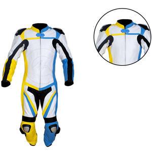 Combinaison de moto personnalisée pour hommes Nouveau design en cuir véritable Vêtements de sport coupe-vent Combinaison de moto de meilleure qualité - Product Image 4