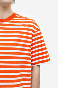 Camiseta de gran tamaño lisa de peso pesado Vintage lavada con logotipo de impresión personalizado de calidad superior para hombres con logotipo personalizado - Product Image 5