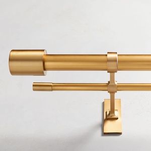 Elegantes remates de barra de cortina en forma de cúpula de metal bruñido que le dan a sus cortinas un acabado refinado y distinguido - Product Image 5