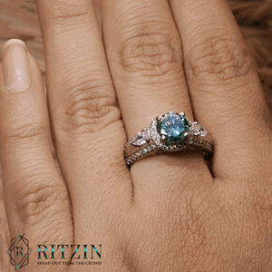 แหวนหมั้นผู้หญิงทรงกลมสีฟ้าและลูกแพร์สไตล์ไม่ซ้ำใคร - Product Image 3