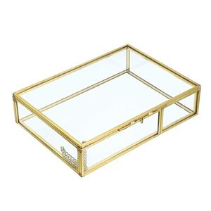 Boîte à bijoux vintage en laiton avec verre trempé, design gravé personnalisé pour photos, cartes postales, petits carnets - Living - Product Image 1