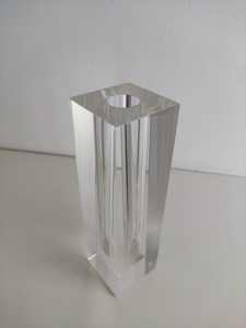 Set de bougies en acrylique multicolore Piédestal Bougeoir conique élégant pour décorations festives - Product Image 4