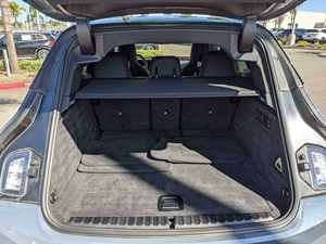 NOUVEAU VÉHICULE D'OCCASION 2024 - BMW iX xDrive50 SUV - Product Image 4