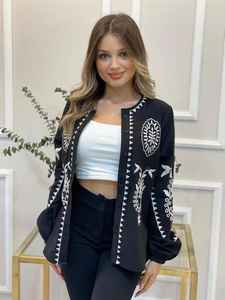 Chaqueta corta de algodón Vintage para mujer Vishivanka bordada con adorno único negro hecho a mano en India otoño teñido - Product Image 3