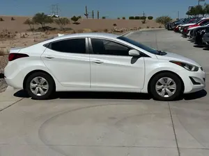 Hyunda ELANTRA SE 2016 - Product Image 5