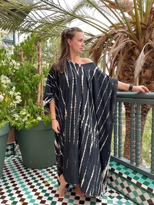 Holiday Tie Dye Loose Fit Kaftan para mujer Manga completa Casual Hecho a mano Beach Cover-up Hasta el suelo Cintura natural Método tejido - Product Image 5