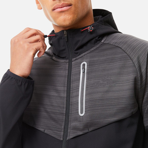 Chándal de fabricante al por mayor personalizado reflectante funcional bolsillos con cremallera Impresión digital hombres chándales conjunto de alta calidad - Product Image 5