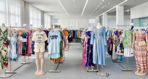 Collection d'été de haute qualité pour enfants de 0 à 12 ans, ensembles de vêtements en coton tendance, ensembles mixtes, robes, hauts et bas assortis - Product Image 3