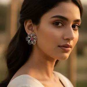 ต่างหูเงินแท้ 925 ประดับพลอยทับทิมและไพลิน ดีไซน์ดอกไม้ ชุบทอง พร้อมเพชรและเพทาย แบบห้อยและแบบติด  ได้รับการรับรองจาก GIA - Product Image 1