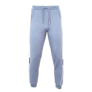 Survêtements pour hommes de haute qualité XL Nouveau design élégant personnalisé Vêtements de sport de fitness résistants Respirant Survêtements unis pour hommes - Product Image 3