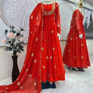 Vestido Largo Anarkali Rojo de Georgette de Primera Calidad Unity Luxure con Dupatta Bordada, Conjunto de Lujo para Fiestas y Bodas, Manga Larga - Product Image 1