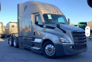 Nuevo Cascadia 2024 USADO - 72 con Techo Elevado y Doble Cama Plegable Detroit - Product Image 5