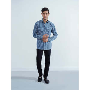 Camisa Casual de Corte Slim para Hombre VADIM de Unze London, Corte Regular, Manga Media, Tela Popelina, Color Liso, Talla 6XL - Product Image 1