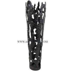 Florero decorativo de diseño atractivo hecho de jarrón de metal hecho a mano de plata para oficina interior y dormitorio floreros y macetas - Product Image 4