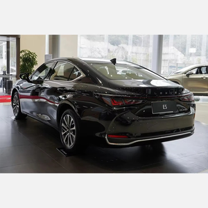 Alta calidad Es 2025 2024 200 Coches nuevos 4 puertas 5 plazas Sedan L3xus Car 2L 173 HP L4 Left Drive Vehículos medianos y grandes - Product Image 3