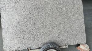 Acabado fino de granito flameado pulido verde Devra de alta calidad para encimeras y pisos y belleza duradera - Product Image 5