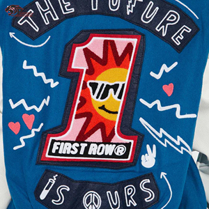 Vestes d'université pour hommes personnalisées OEM Veste d'uniforme scolaire en laine mélangée décontractée avec manches en cuir respirant Nouveau tissé simple - Product Image 4