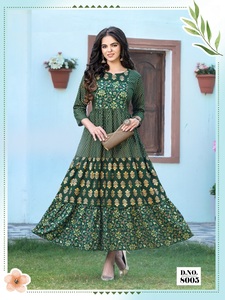 ชุดกาวน์ผ้าเรยอนบริสุทธิ์พิมพ์ลายหลากสีสำหรับงานแต่งงานและงานปาร์ตี้ - Product Image 5