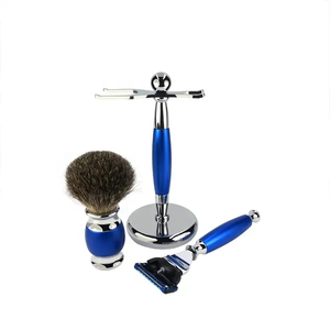 Maquinilla de Afeitar de Seguridad de Acero Inoxidable Elite para Hombre con Mango Largo Texturizado y Cuchilla Única de Acero Inoxidable para un Afeitado Húmedo y Limpio - Product Image 1